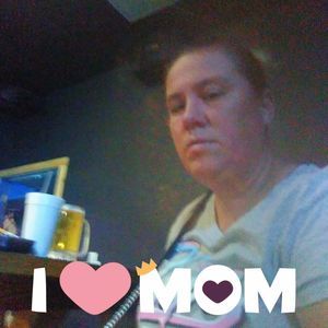 Meet your Posher, Yolanda